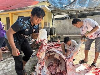 LDII Cikupa Sembelih 15 Sapi dan 11 Kambing Kurban, Distribusikan 1.400 Kantong Daging untuk Warga
